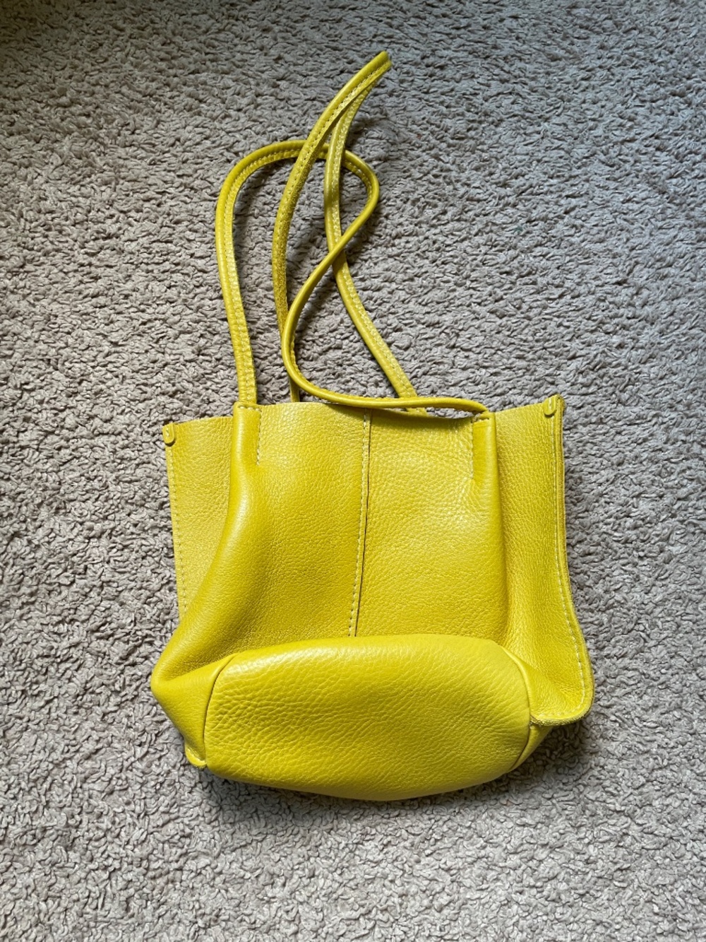 NEW!Portland Leather Goods Devan Bucket Tote Small Yellow - Picture 5 of 8